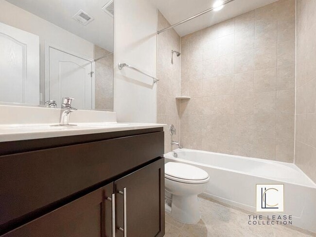 Building Photo - 9616 Wesbourne Dr