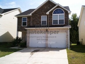 Building Photo - 8882 Seneca Rd