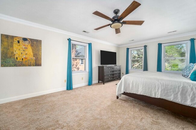 Building Photo - 2617 All Saints Ct