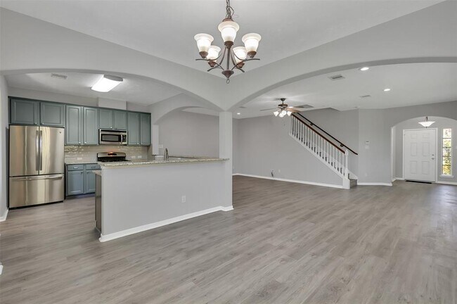 Building Photo - 12942 Iris Garden Ln