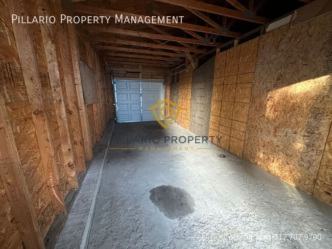 Building Photo - 28 N LaSalle-