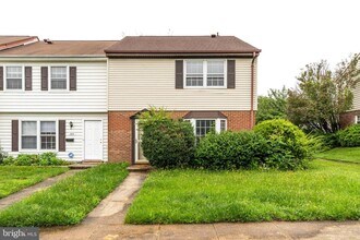 Building Photo - 322 Clay St