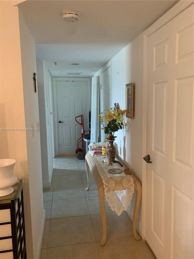 Building Photo - 20850 SW 87th Ave
