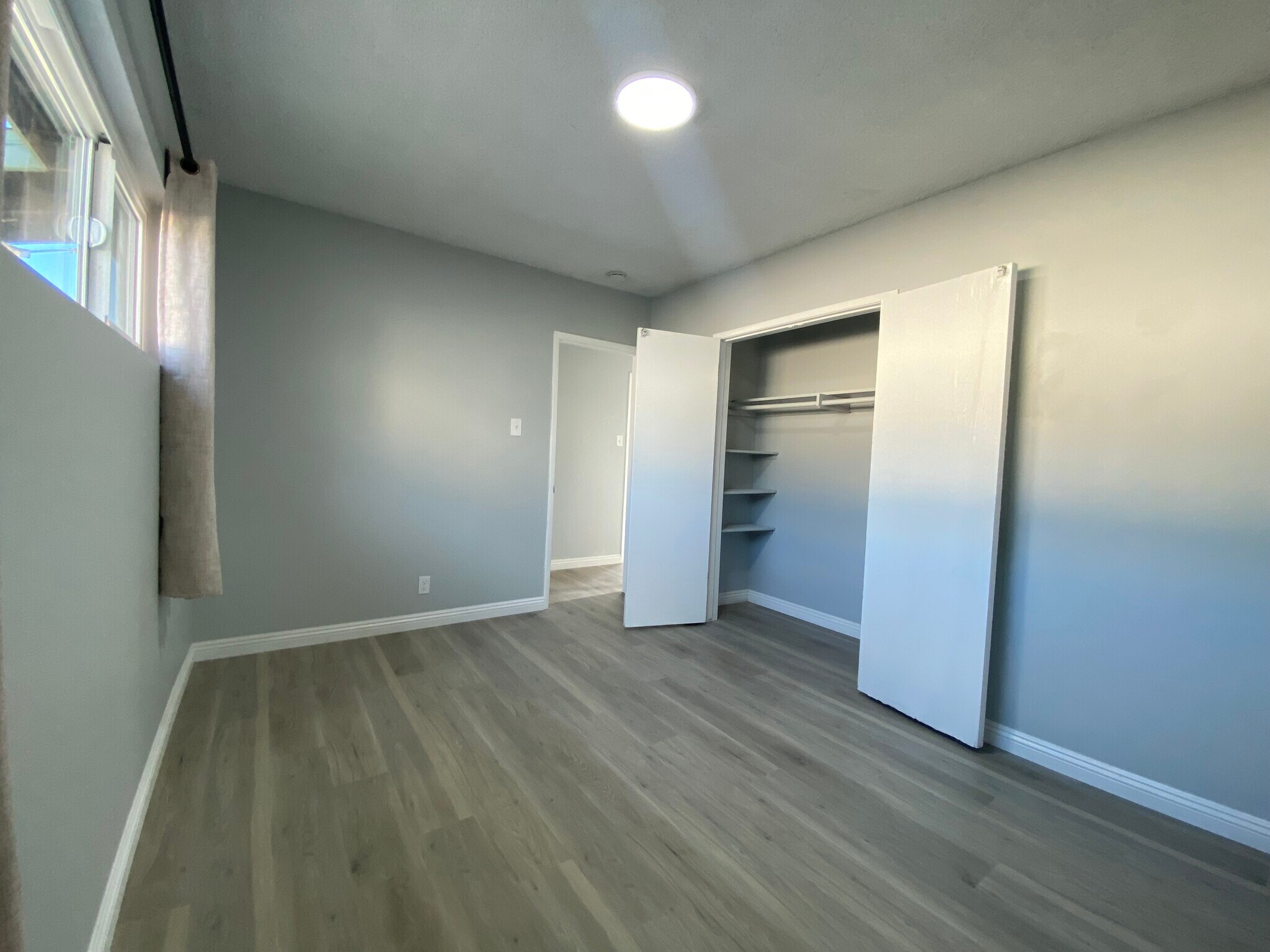 Building Photo - 5012 Sereno Dr