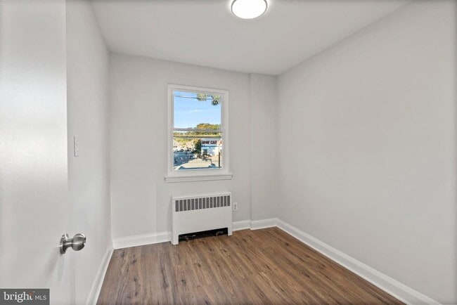 Building Photo - 8604 Chestnut Oak Rd