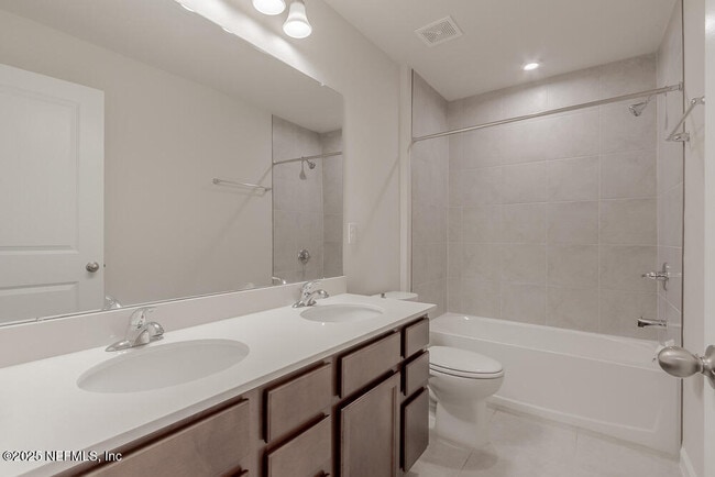 Building Photo - 1536 Tan Tara Trl