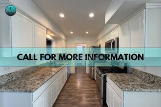 Building Photo - 9817 Olive St