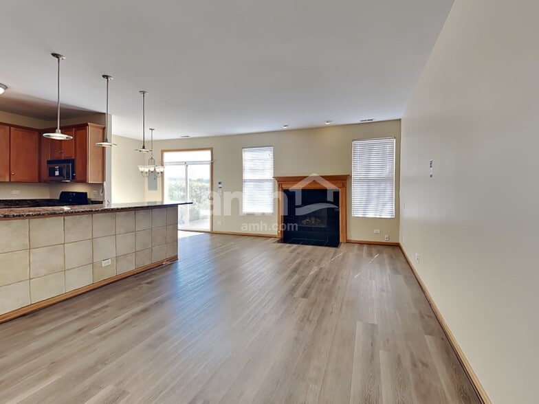 Building Photo - 1979 Cobblestone Dr