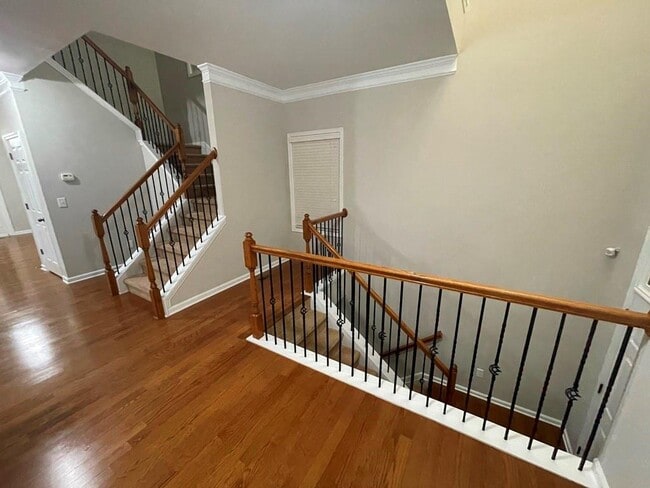 Building Photo - 12785 Doe Dr