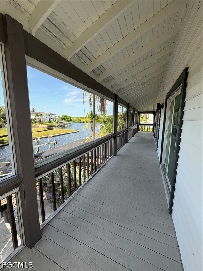 Building Photo - 27189 Gasparilla Dr