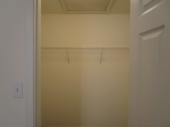 Building Photo - 5003 Betty Jean Way