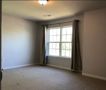 Building Photo - "Charming 3-Bed Oasis with 2.5 Baths in Pr...