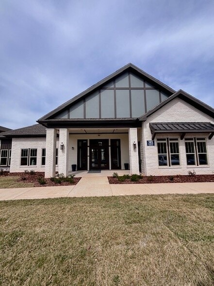 Clubhouse - Reserve At McIntosh