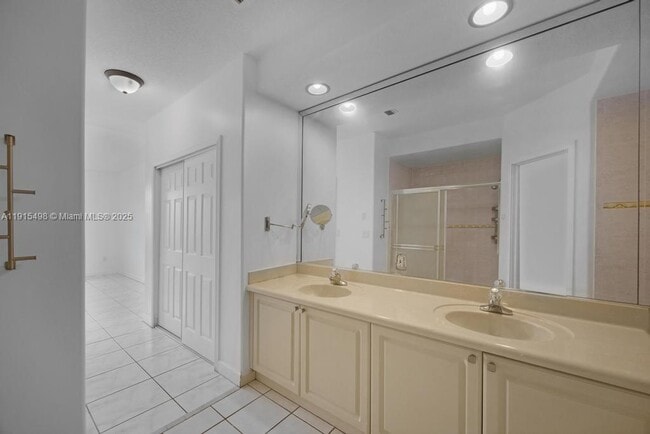 Building Photo - 4863 NW 109th Path