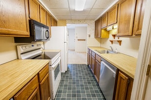 Building Photo - 41 Angleside Rd