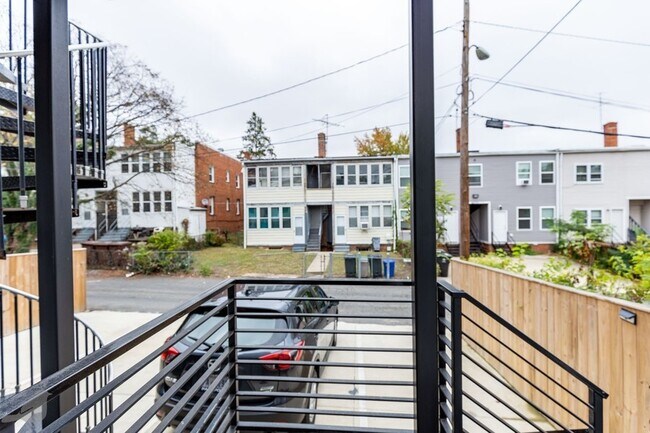 Building Photo - 4025 7th St NE