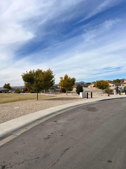 Building Photo - 1485 Bison Spring Dr