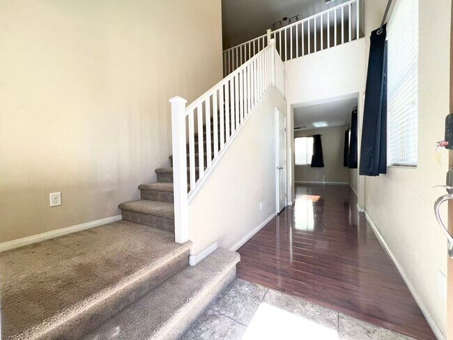 Building Photo - Charm House In Southern Highlands