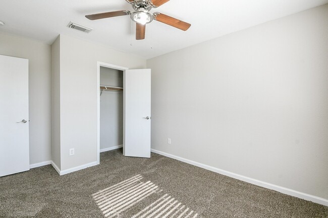 Building Photo - 20807 Lansing Ridge Ln