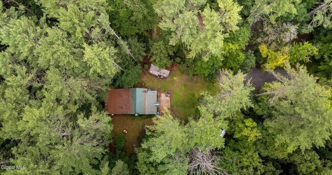 Building Photo - 33 Chuckwagon Trail
