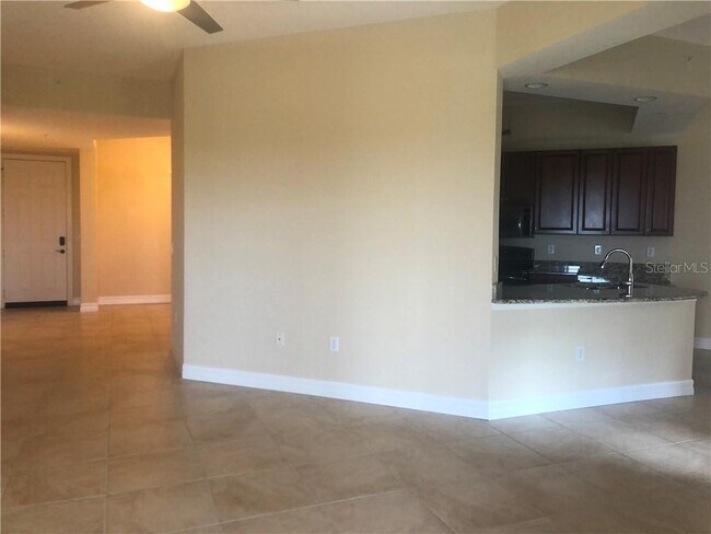 Building Photo - 98 Vivante Blvd