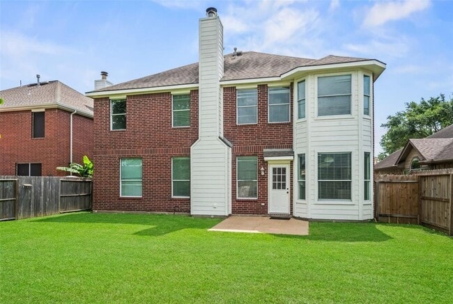 Building Photo - 11011 Hunting Path Ct