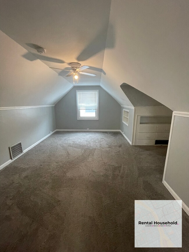 Building Photo - 19676 Kingsville St