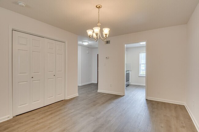 Building Photo - 513 Brians Way