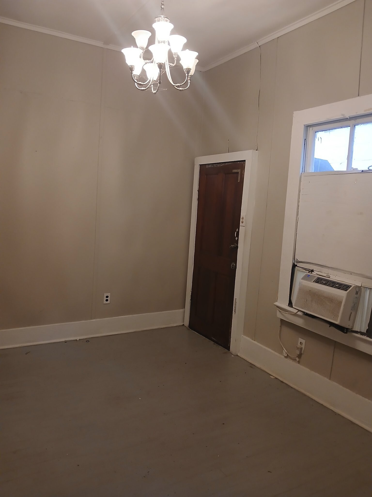 Building Photo - 408 Voorhies St