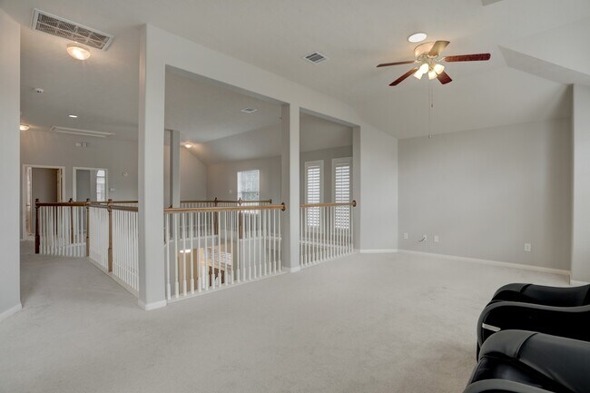 Building Photo - 1408 S Friendswood Dr