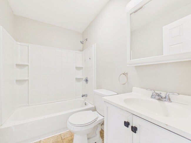 Building Photo - 1001 N 3rd St