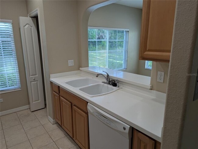 Building Photo - 262 Cape Harbour Loop