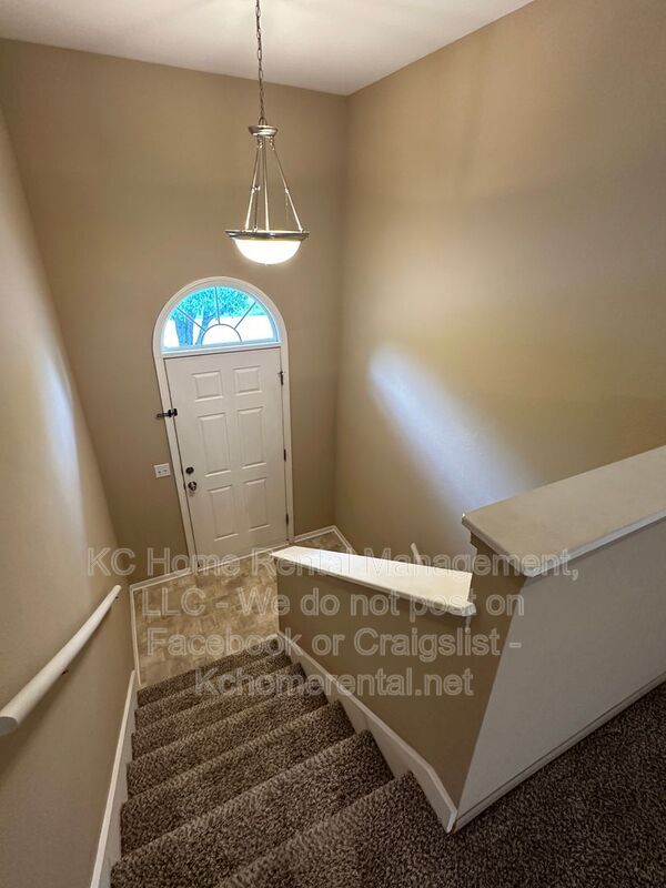 Building Photo - 8710 N Cleveland Ave