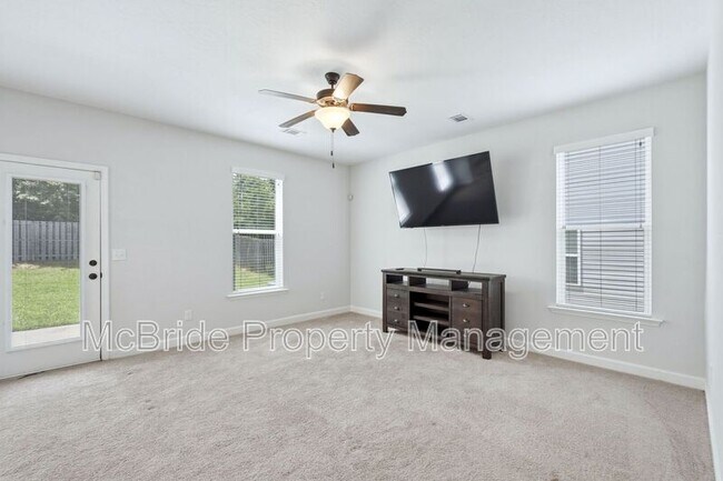 Building Photo - 1653 Tralee Ct