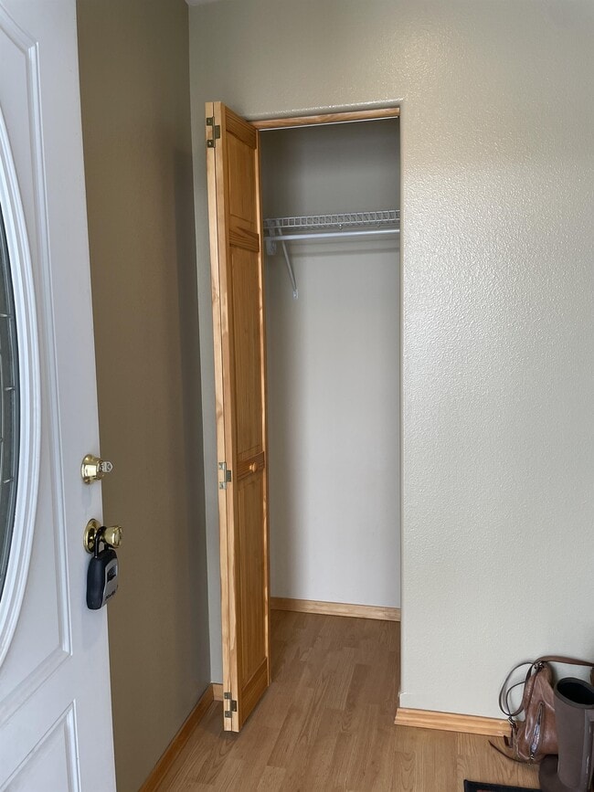 Building Photo - 114 Jackson Peak Dr