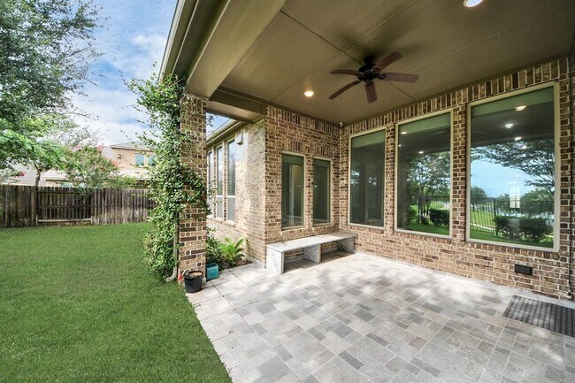 Building Photo - 10910 Wardrop Pl
