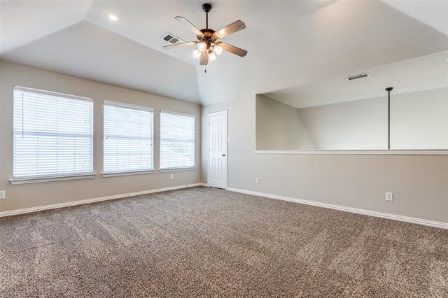 Building Photo - 2424 Chesterwood Dr