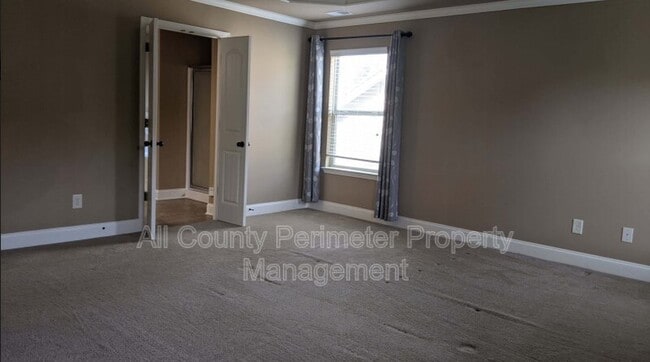 Building Photo - 3535 Fallen Oak Ln