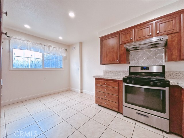 Building Photo - 942 Barbara Ln