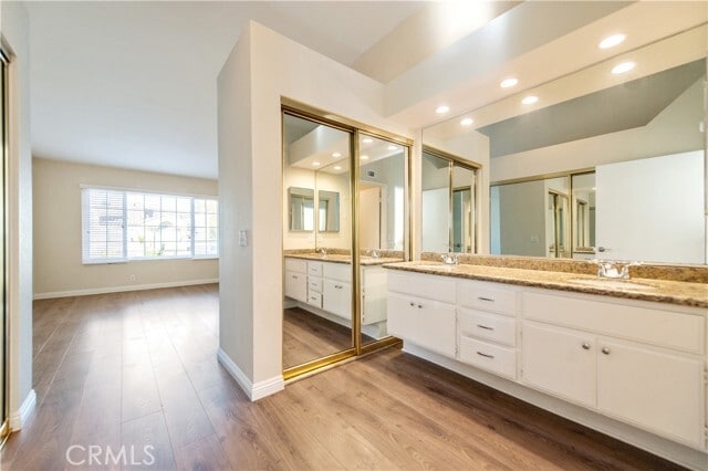 Building Photo - 72 Almador