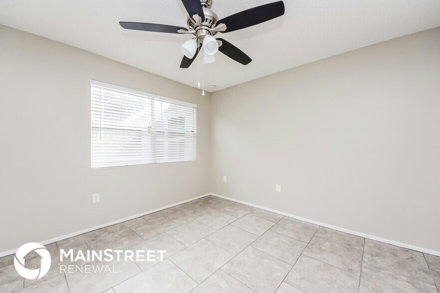 Building Photo - 1506 Kaylor Ct NE
