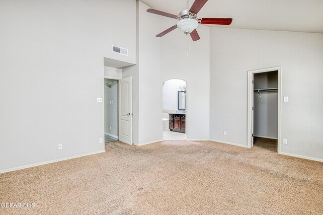 Building Photo - 12215 Stansbury Dr