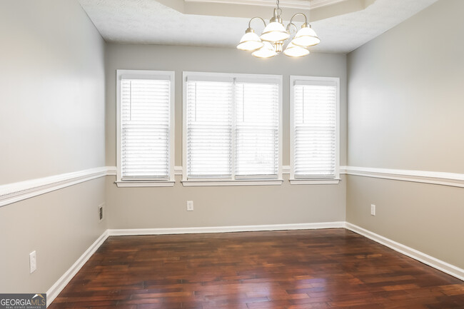 Building Photo - 4110 Summer Wood Dr