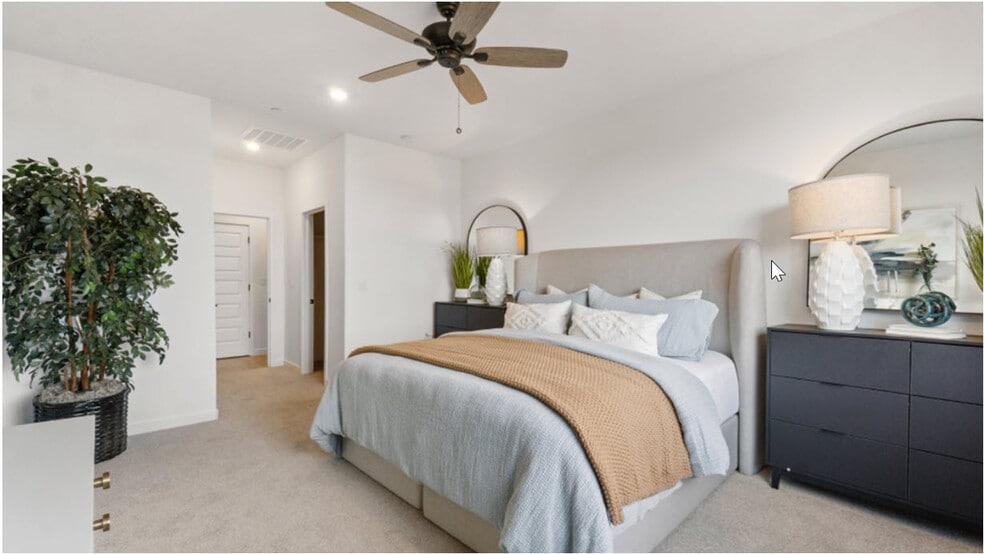 Master Bedroom - 7423 Passionfruit Dr