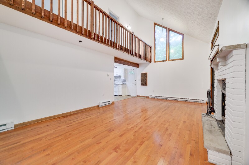 Building Photo - 2129 Southport Dr