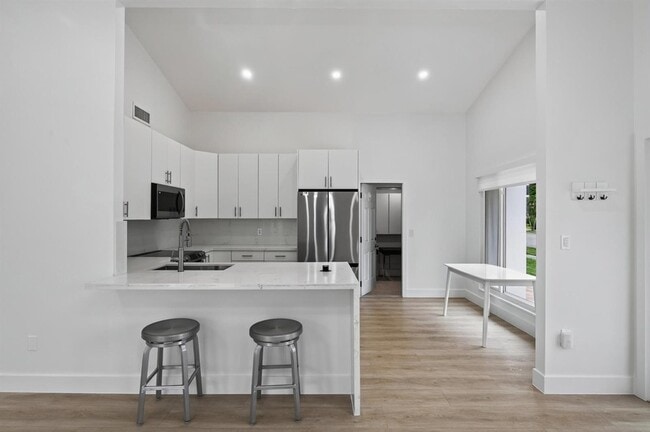 Building Photo - 1271 SW 85th Terrace