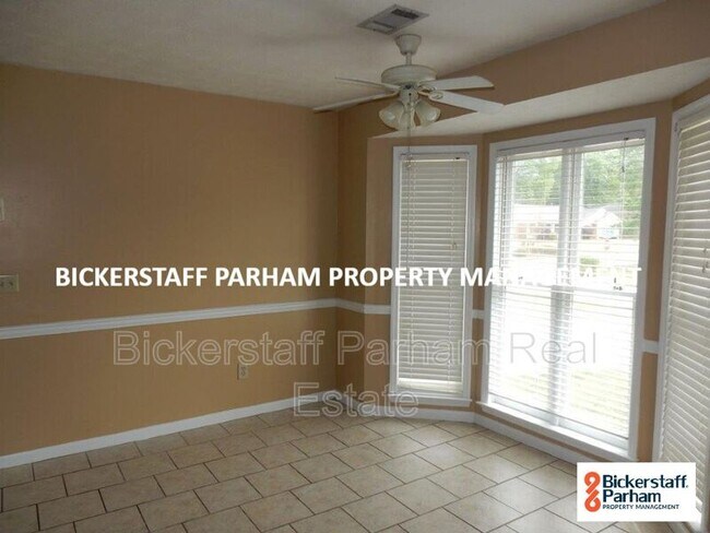 Building Photo - 7475 Mossdale Way