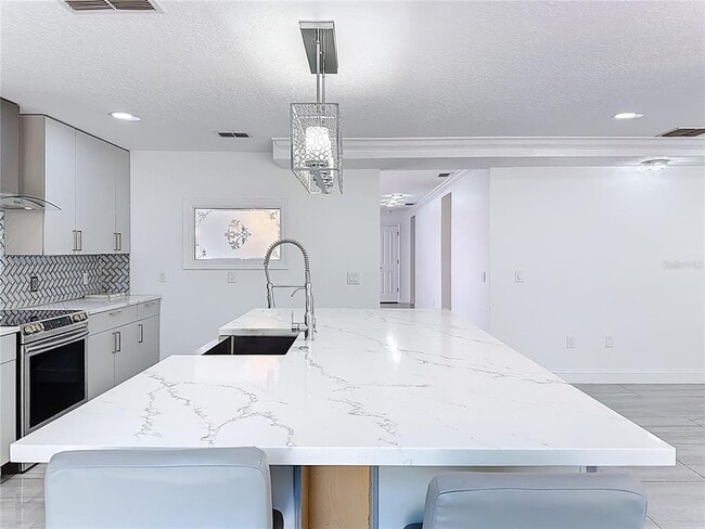 Building Photo - 12844 Oulton Cir