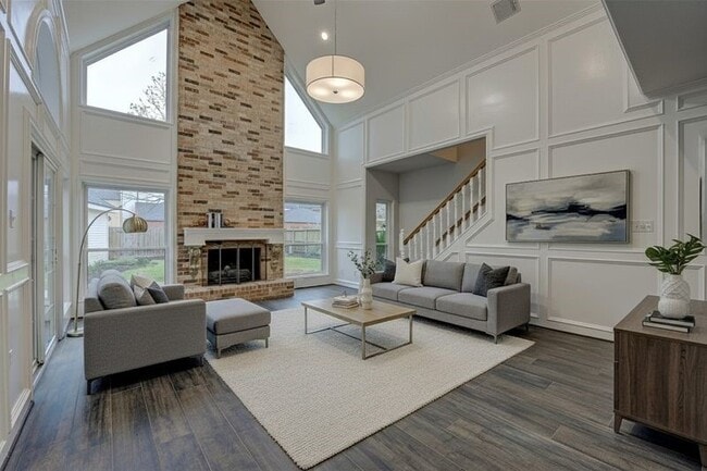 Building Photo - 3422 Mesquite Dr