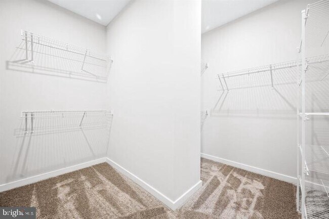 Building Photo - 42508 Invergordon Ter